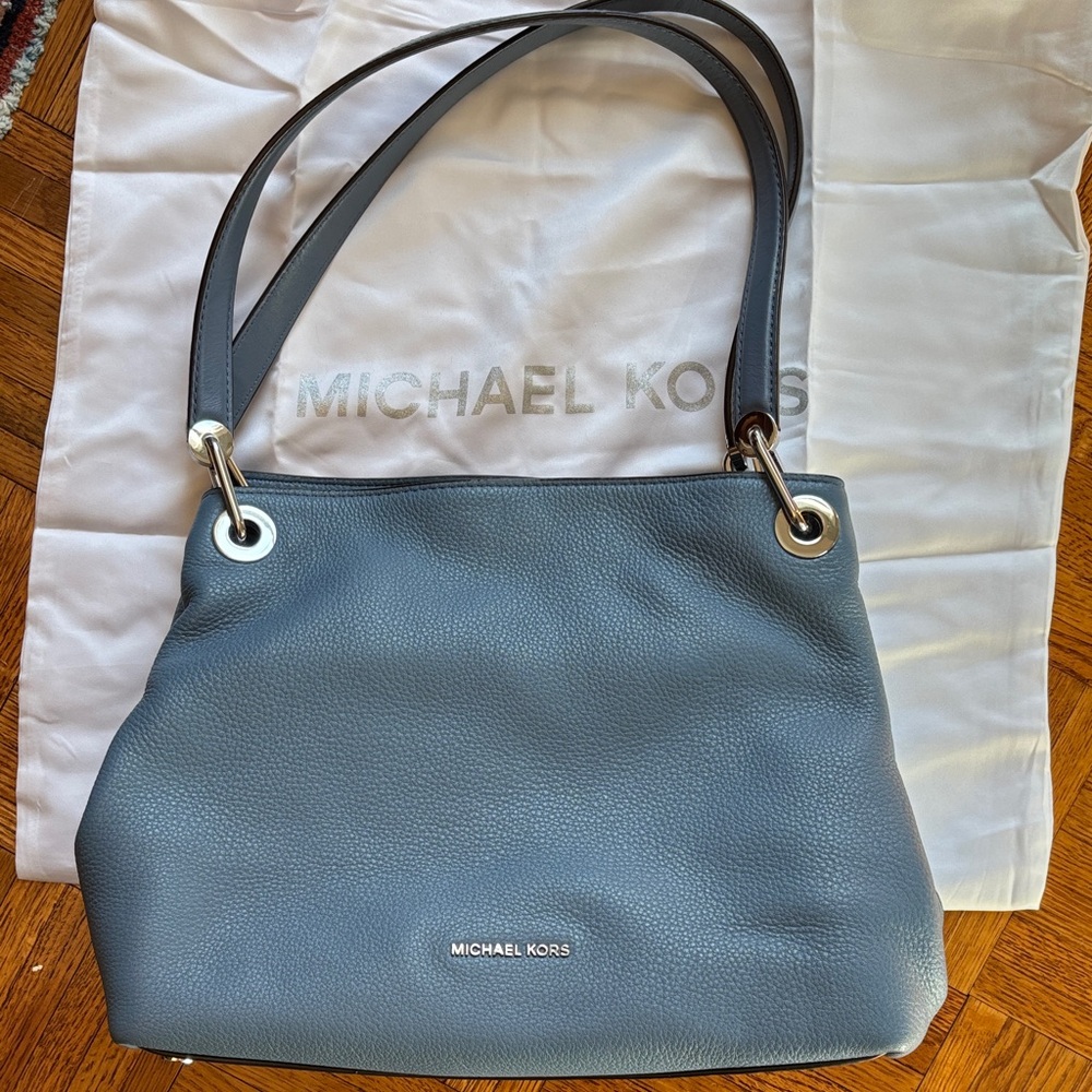 Michael Kors Raven Large Leather Shoulder Tote